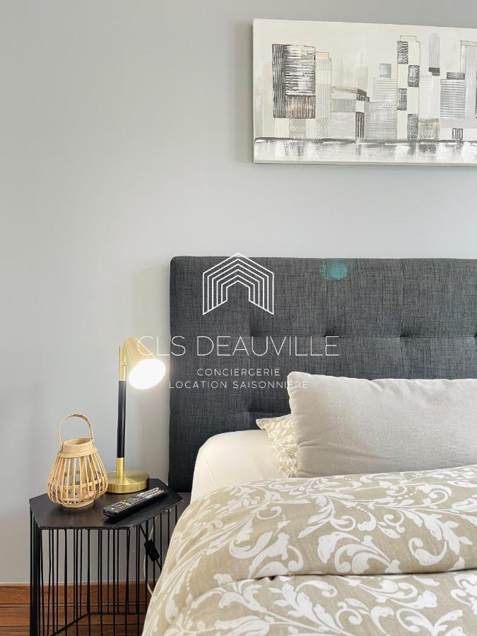 Appartement Coeur De Довиль Экстерьер фото